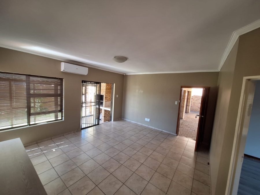 3 Bedroom Property for Sale in Shellyvale Free State